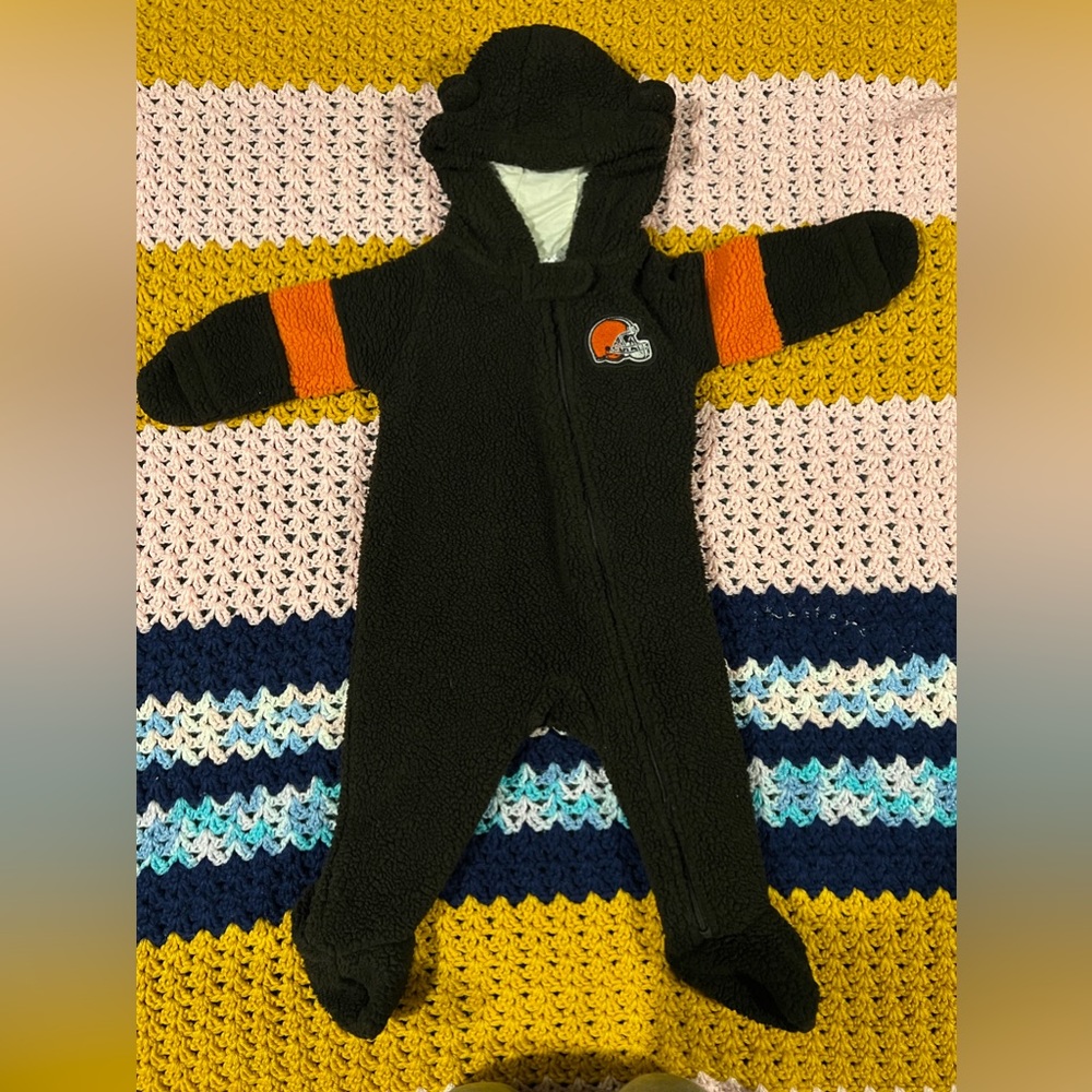 NFL Browns Fluffy Zip-Up
